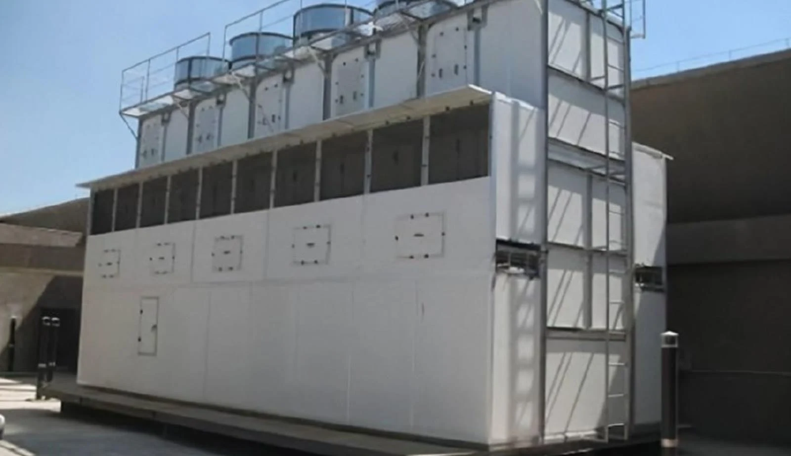 Cooling-tower equipment from authorized engineering field material